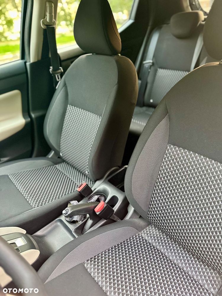 Nissan Micra 1.0 IG-T Acenta Xtronic - 8