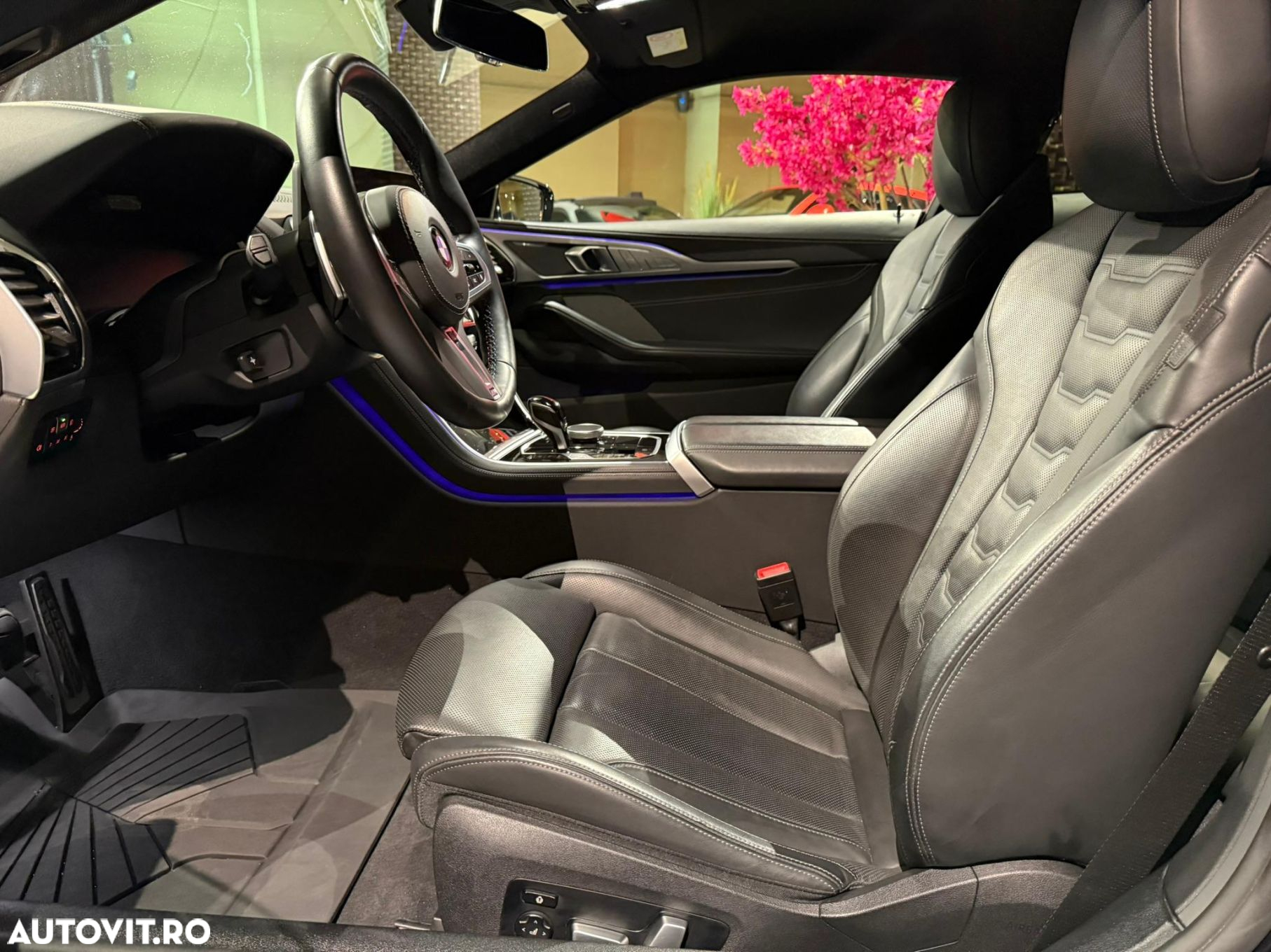 BMW M8 M850i xDrive - 13