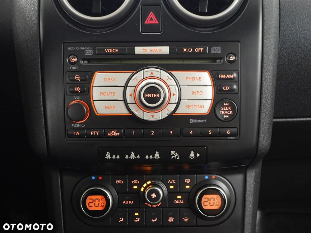 Nissan Qashqai 2.0 4 x 4 tekna - 33
