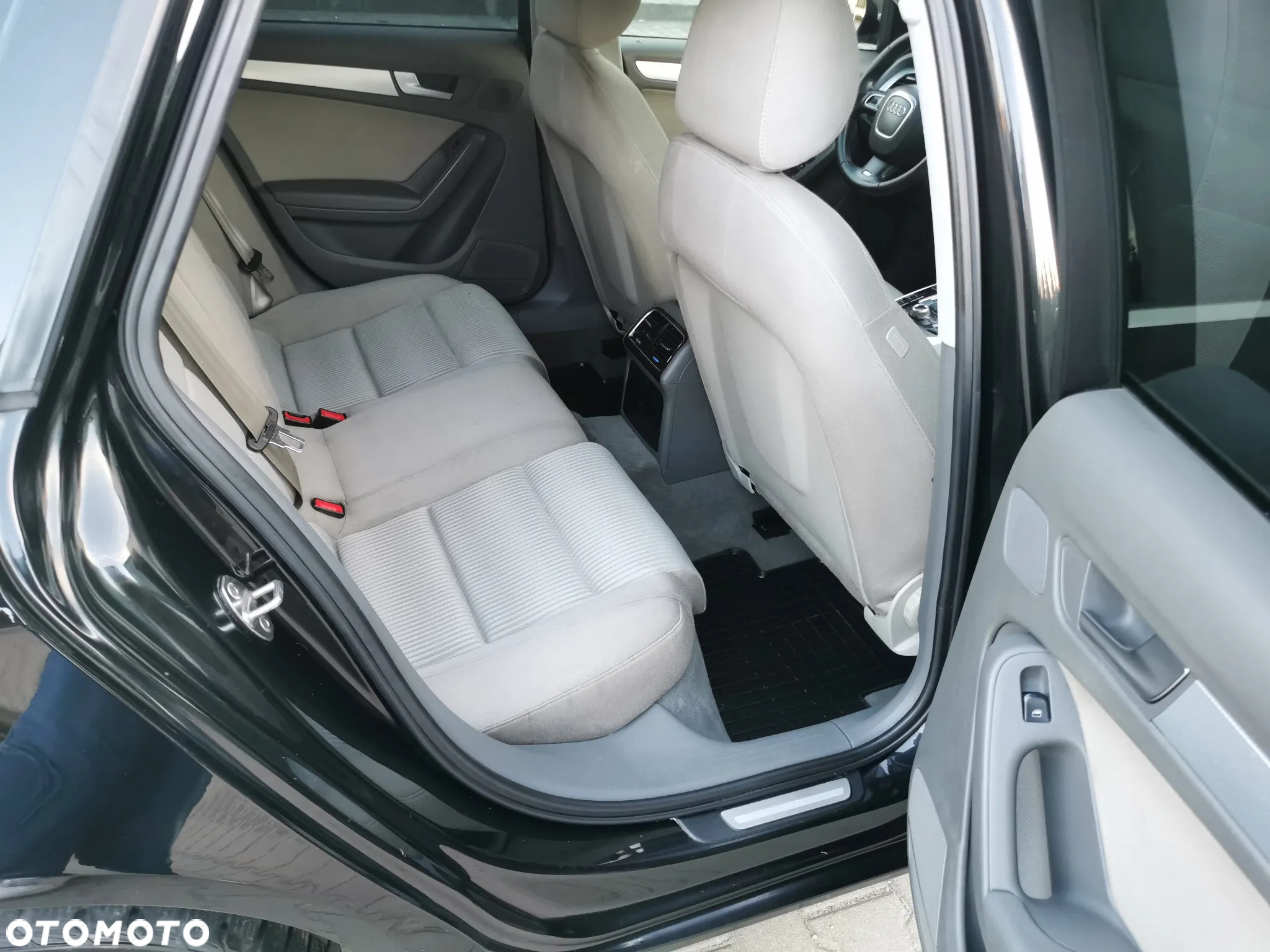 Audi A4 - 12