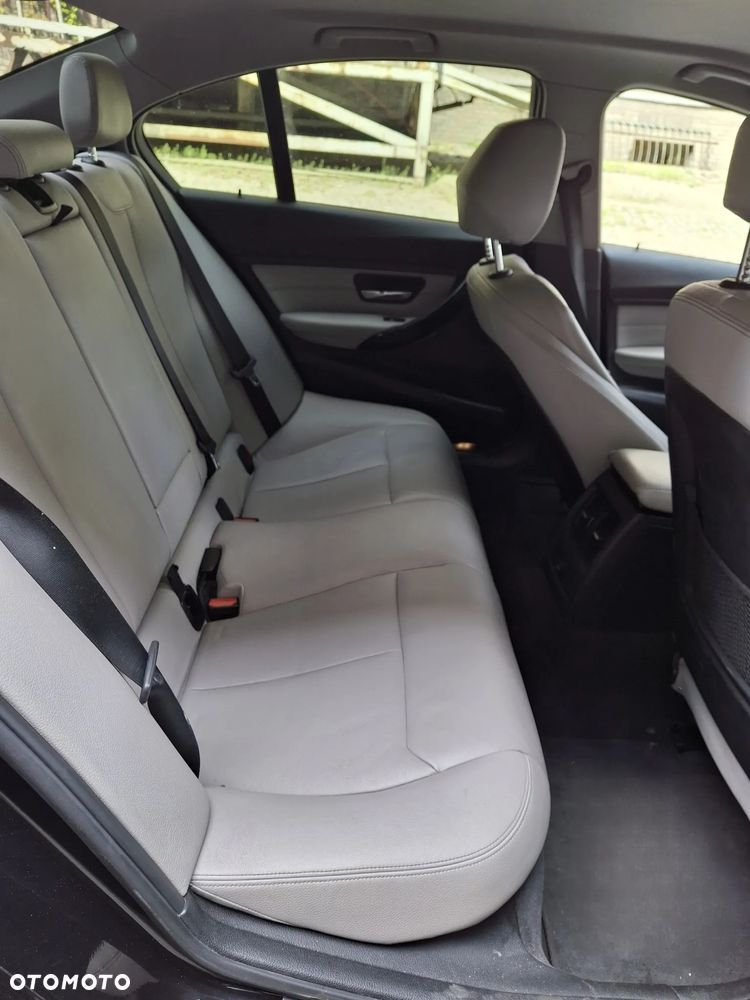 BMW Seria 3 - 6