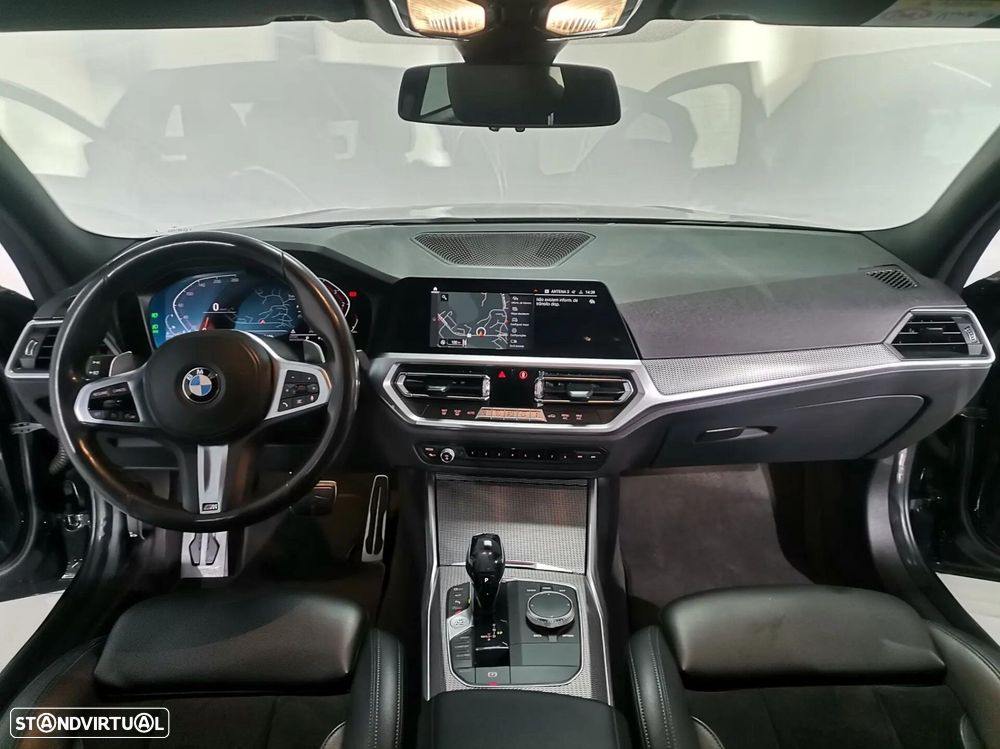 BMW 320 d Pack M Auto - 3