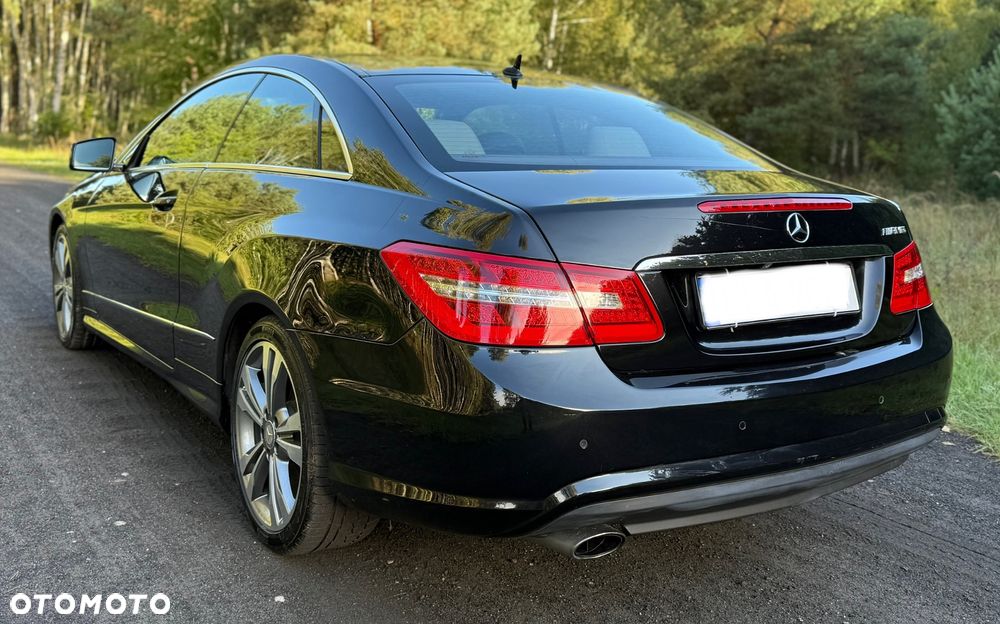 Mercedes-Benz Klasa E 250 CDI BlueEff - 4
