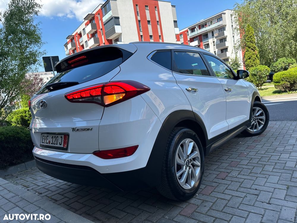 Hyundai Tucson blue 1.7 CRDi 2WD Style - 4