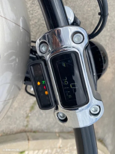 Harley-Davidson Softail BREAKOUT 114 - 13