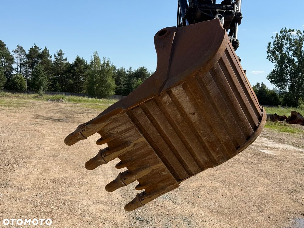 Volvo EC 250 EL - 18