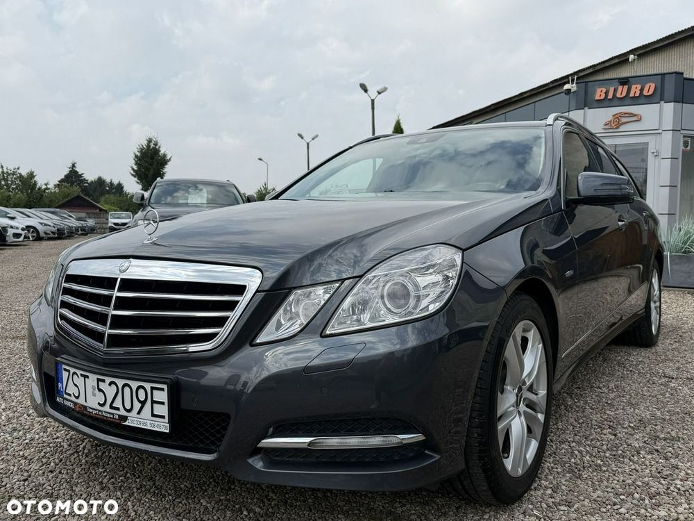 Mercedes-Benz Klasa E - 36