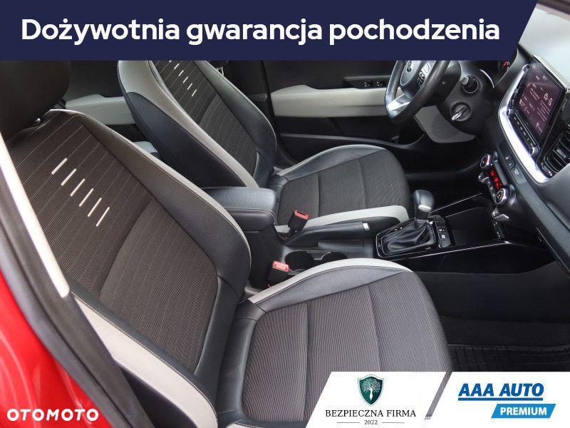 Kia Stonic - 10