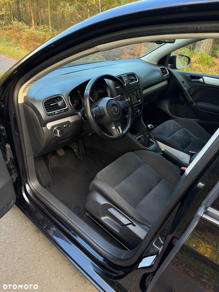Volkswagen Golf 1.4 TSI Highline - 9