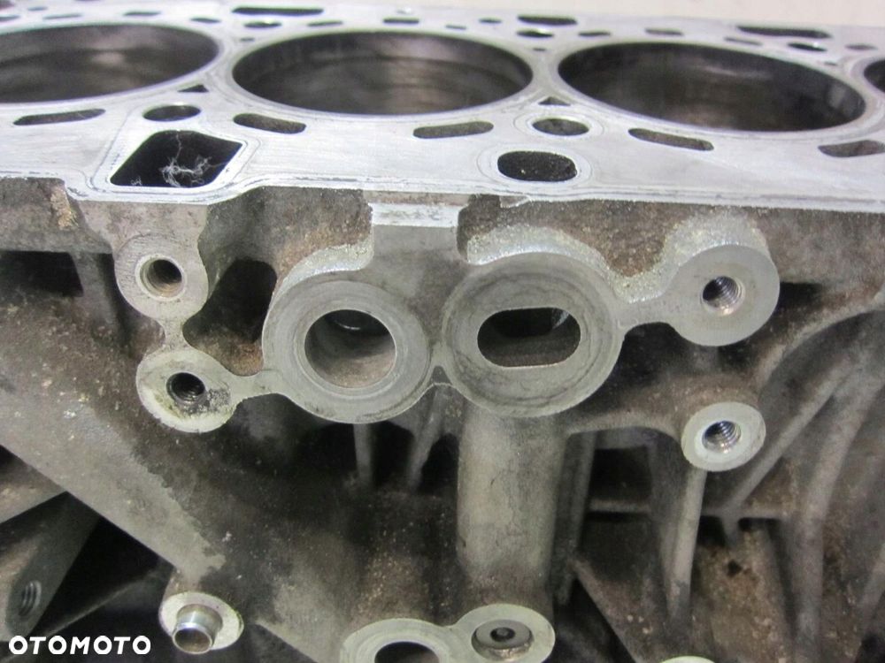 BMW E90 E60 X3 E83 BLOK SILNIKA DÓŁ N47D20A N47 - 14