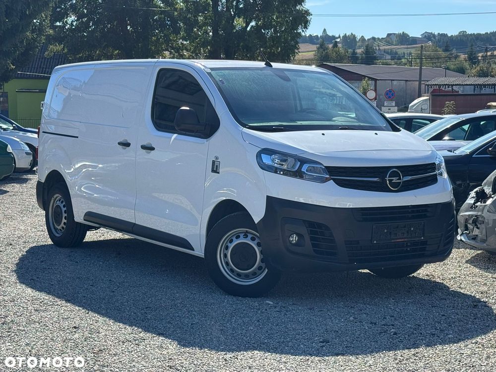 Opel Vivaro - 1
