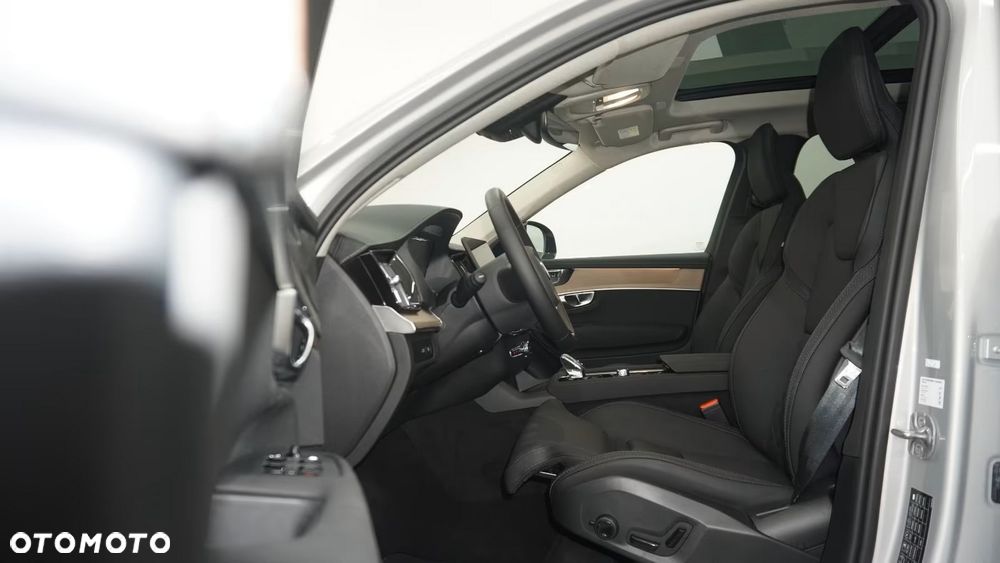 Volvo XC 90 T8 AWD Plus Dark - 12