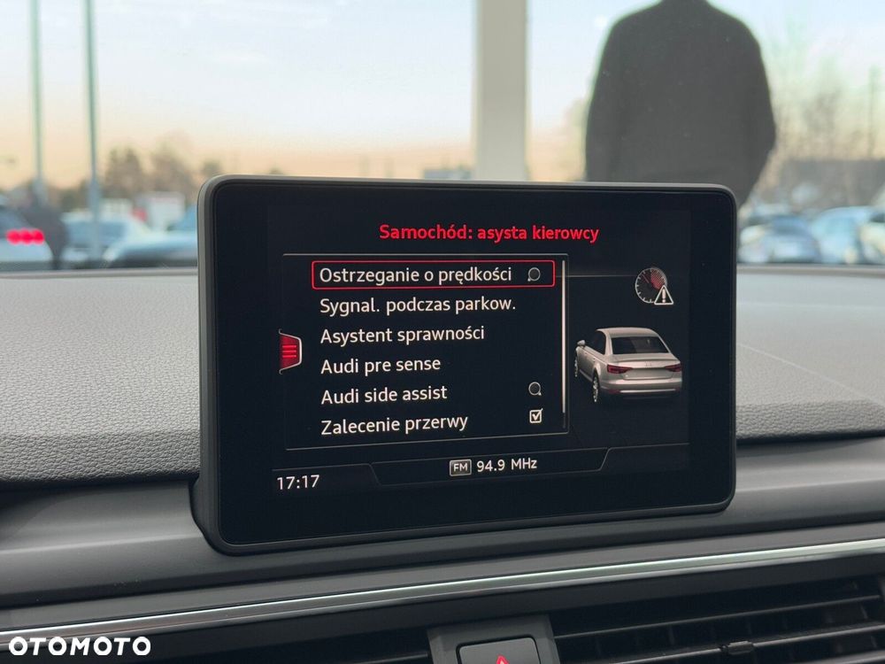 Audi A4 Limousine - 31