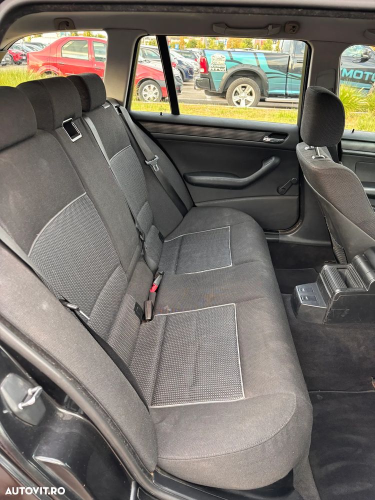 BMW Seria 3 - 12