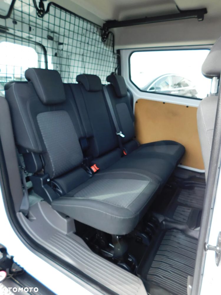 Ford Transit Connect - 4