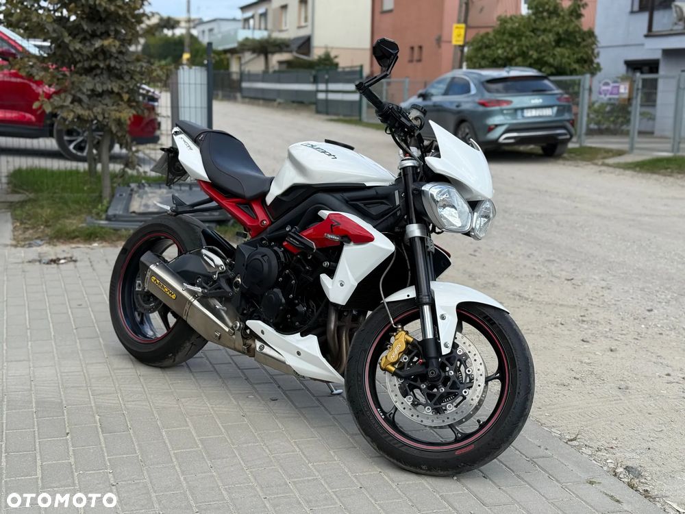 Triumph Street Triple - 2