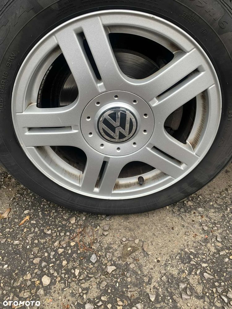 Volkswagen Passat 1.8 - 3