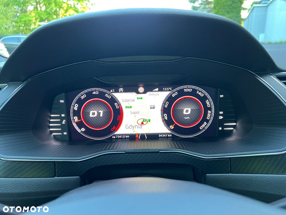 Skoda Superb 2.0 TSI Sportline DSG - 8