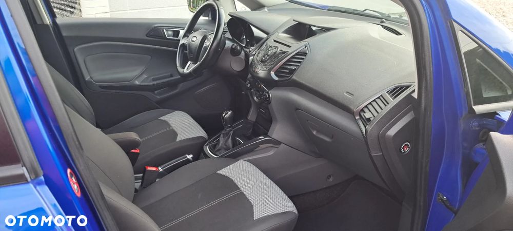 Ford EcoSport 1.5 TDCi TITANIUM - 13