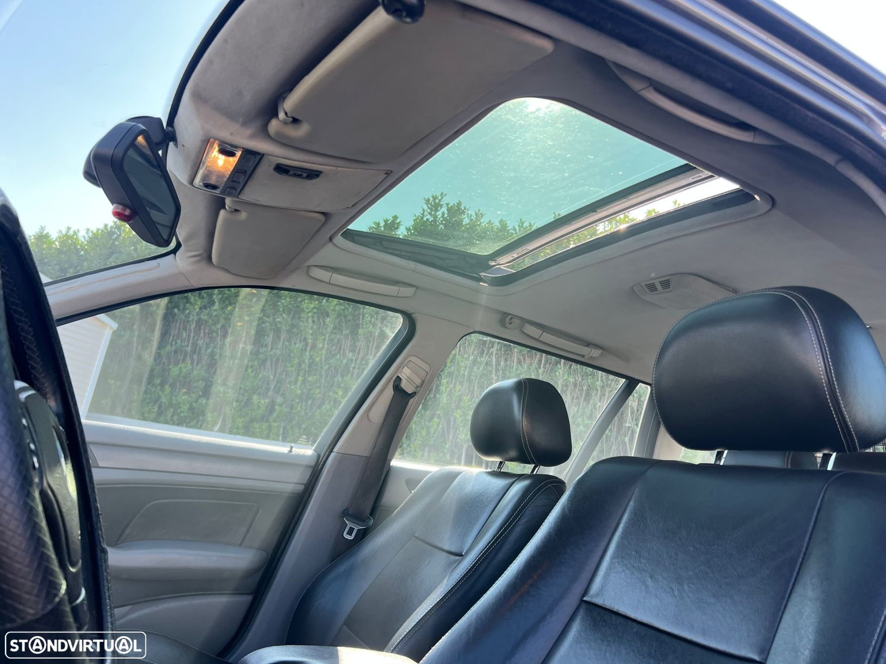 BMW 318 i Touring - 7