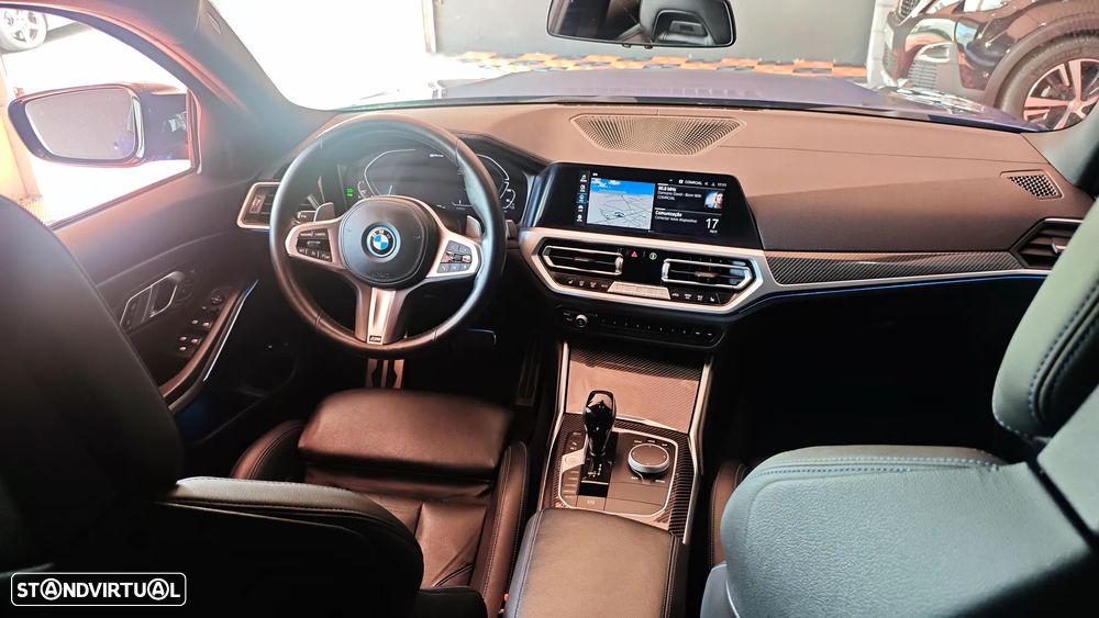 BMW 330 e Pack M Auto - 28