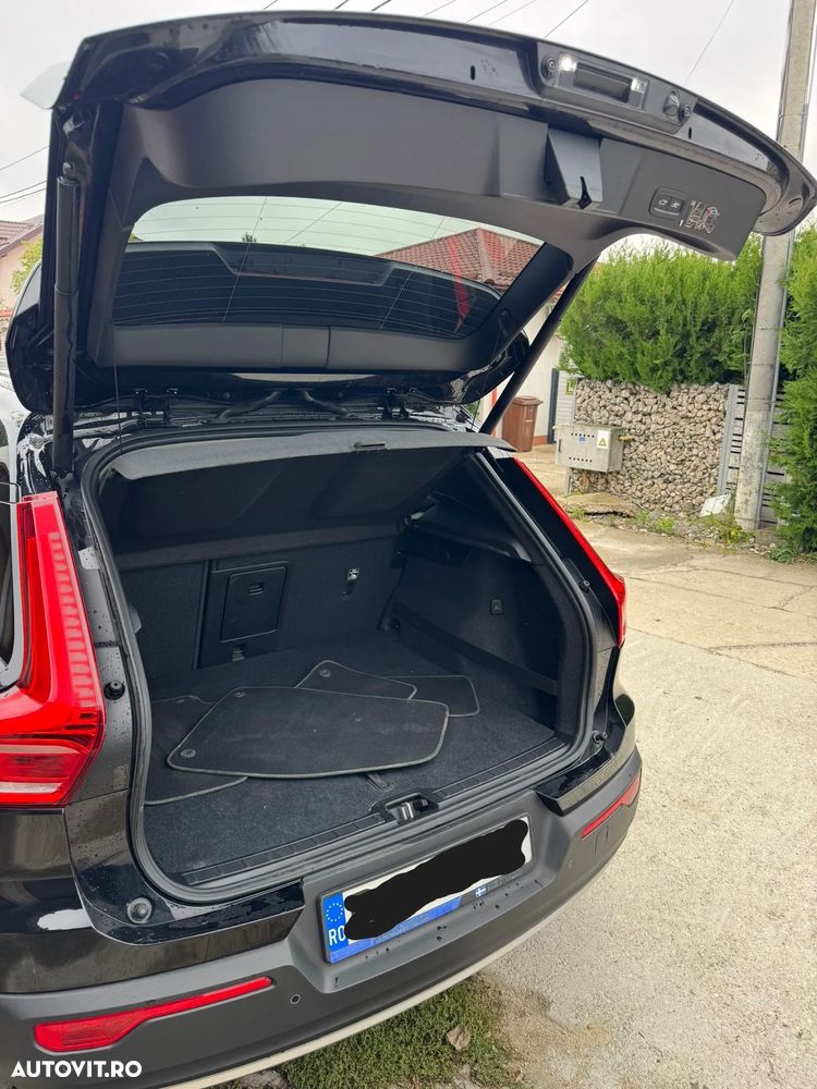 Volvo XC 40 D3 AWD Momentum Pro - 5