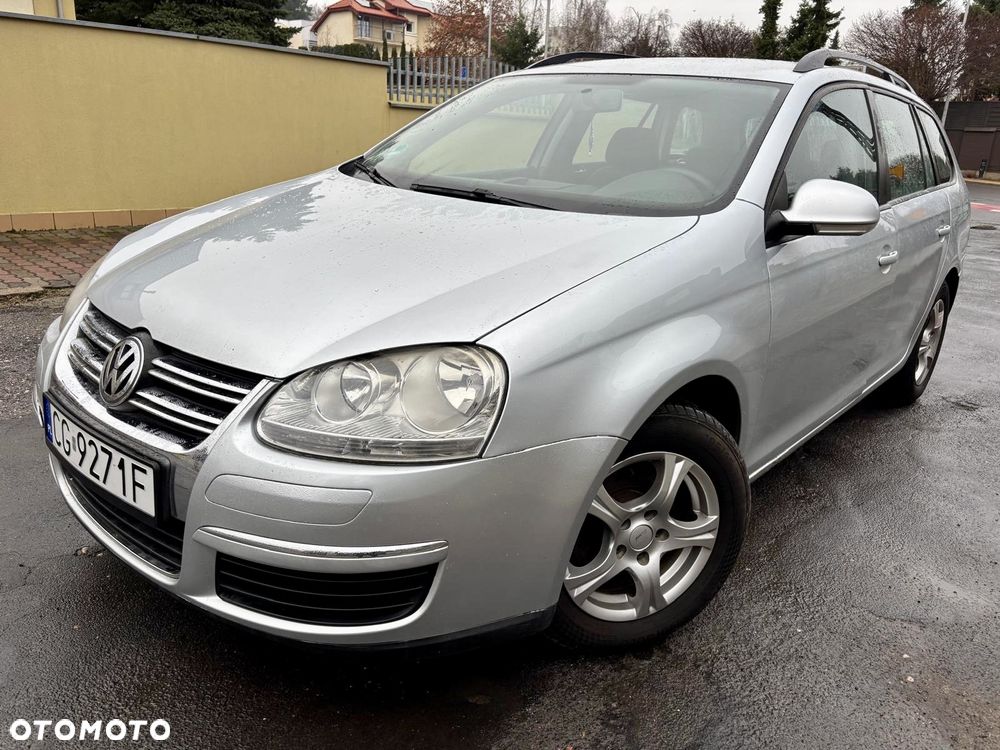 Volkswagen Golf 1.9 TDI DSG DPF Trendline - 1