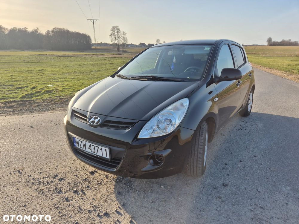 Hyundai i20 1.2 UEFA EURO 2012 Edition - 24