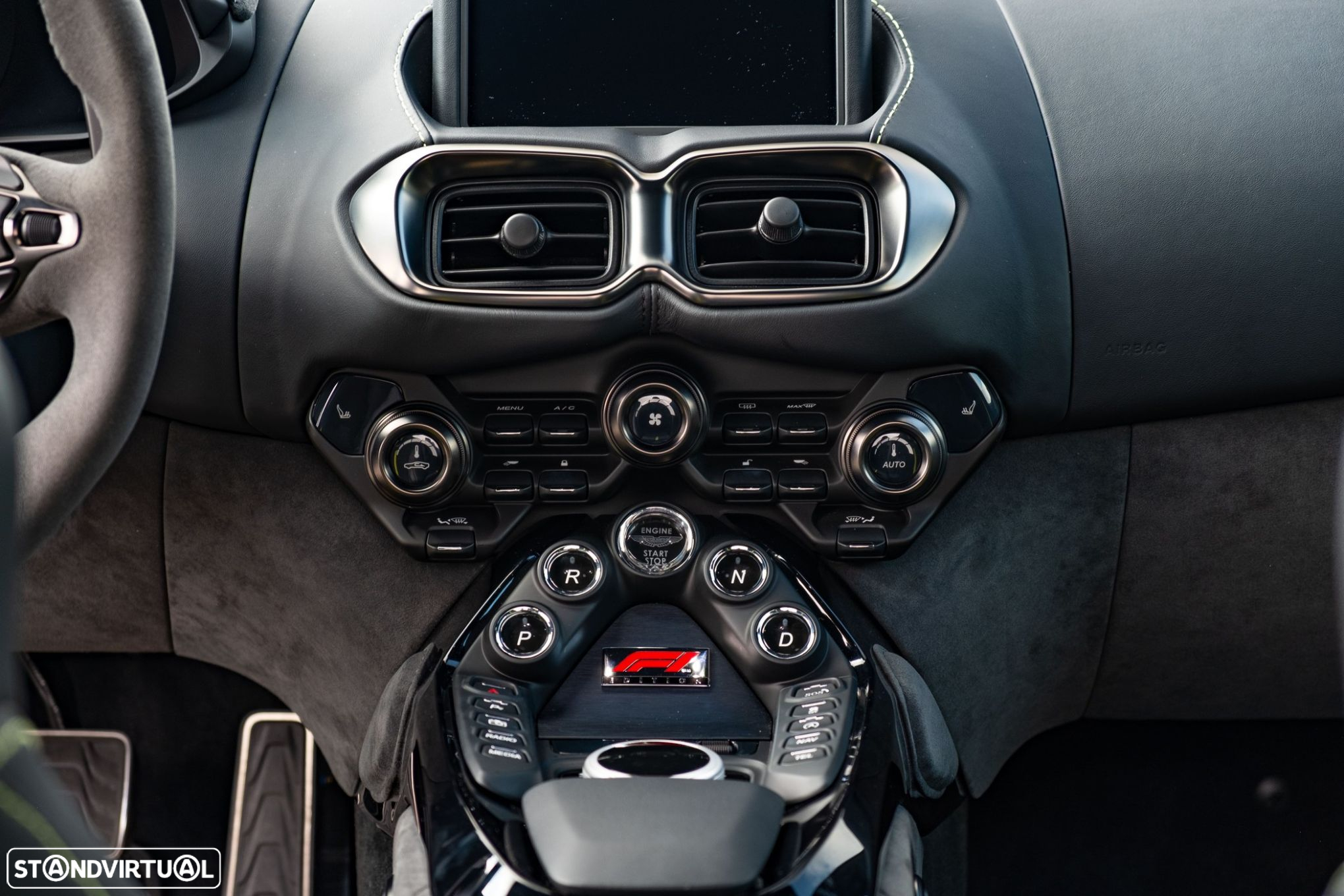 Aston Martin Vantage Coupe V8 F1 Edition - 56