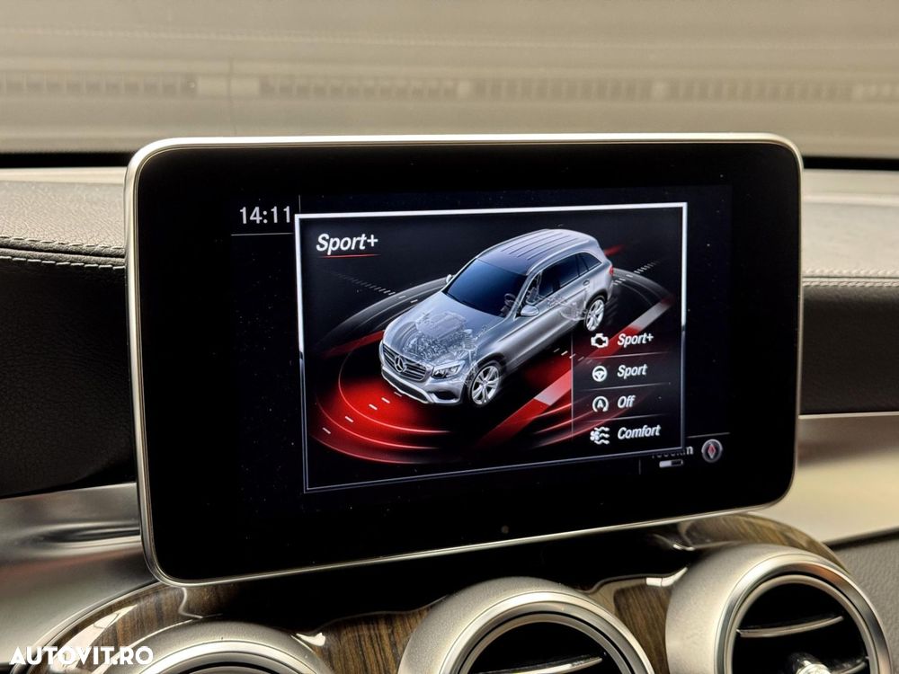 Mercedes-Benz GLC - 13