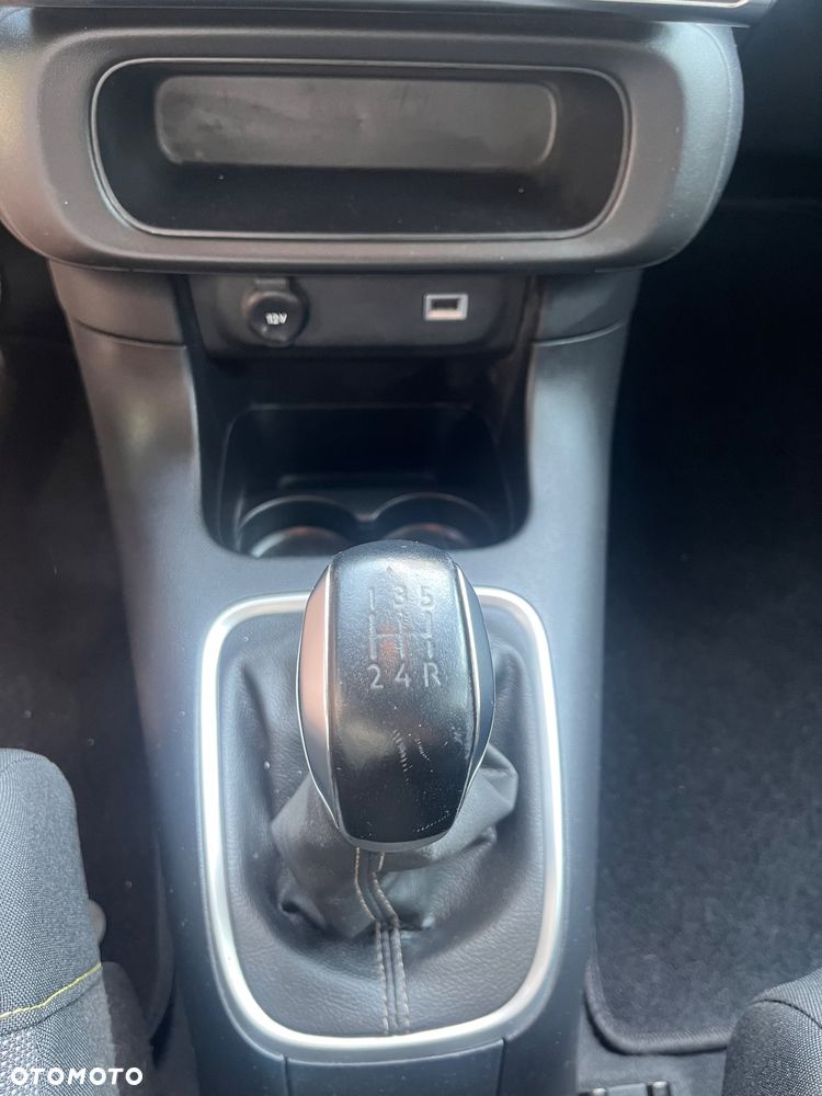 Citroën C3 1.2 PureTech Shine - 17