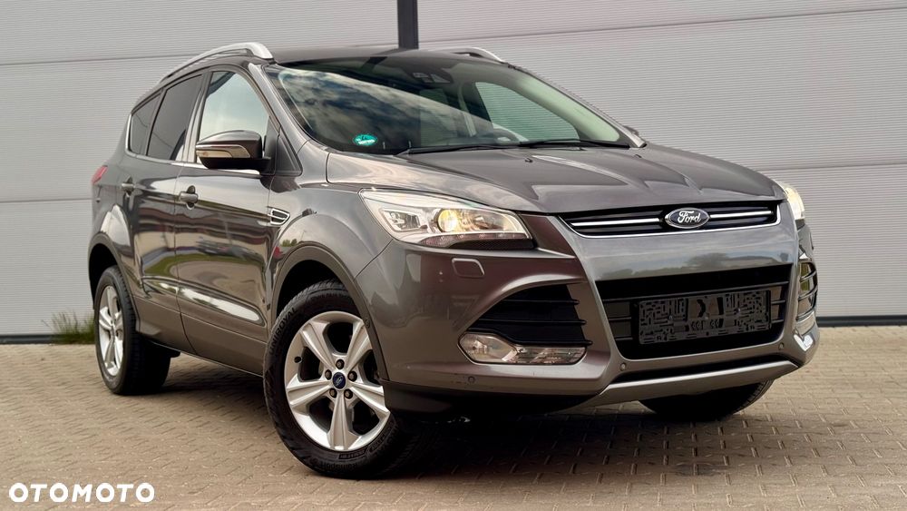 Ford Kuga 1.6 EcoBoost 2x4 Titanium - 14