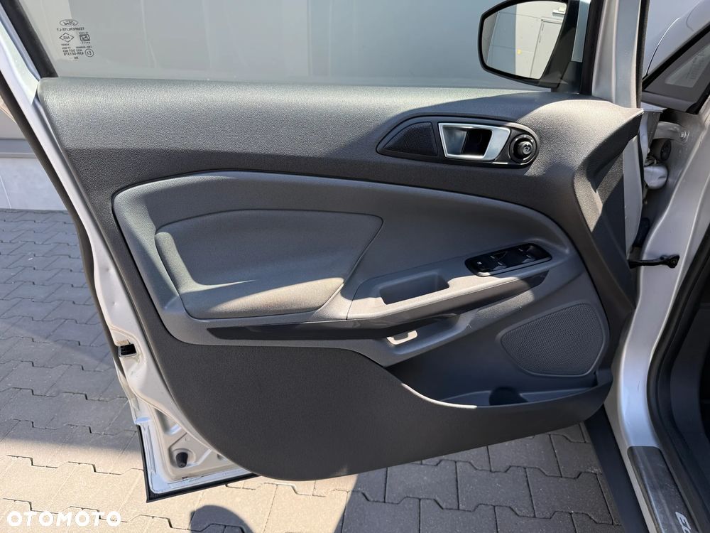 Ford EcoSport - 11