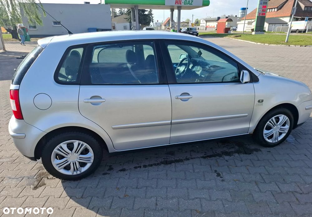 Volkswagen Polo - 3
