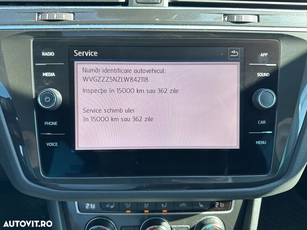 Volkswagen Tiguan 2.0 TDI 4Mot DSG Comfortline - 24