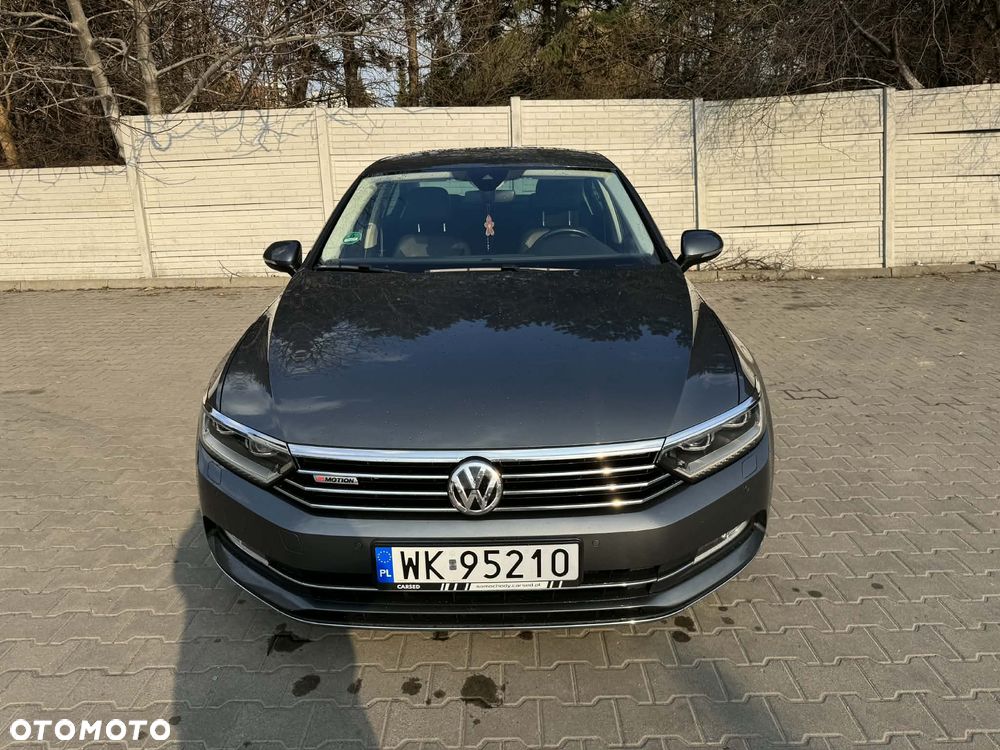 Volkswagen Passat 2.0 TDI BMT 4Mot Highline DSG - 3