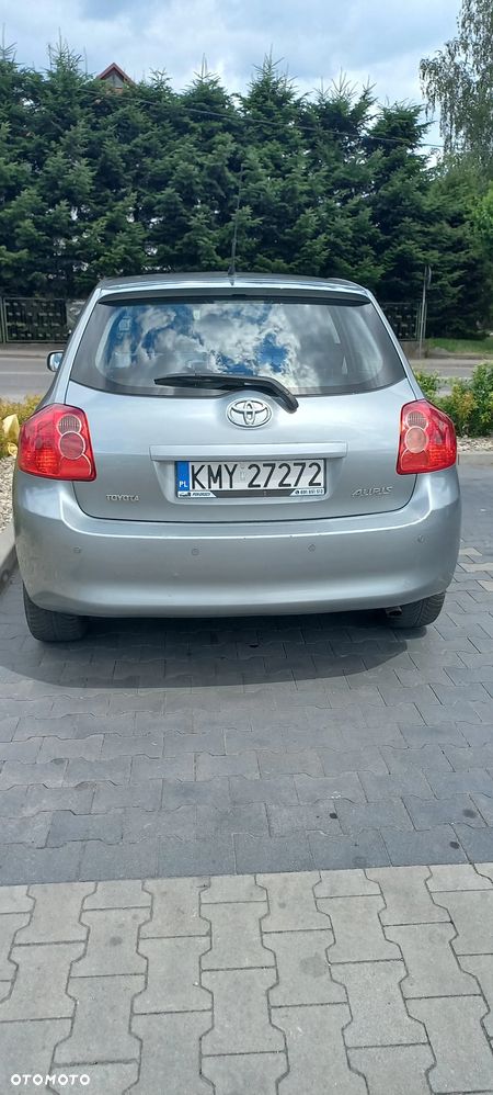 Toyota Auris - 5