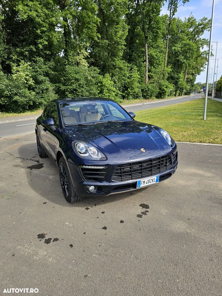 Porsche Macan - 13