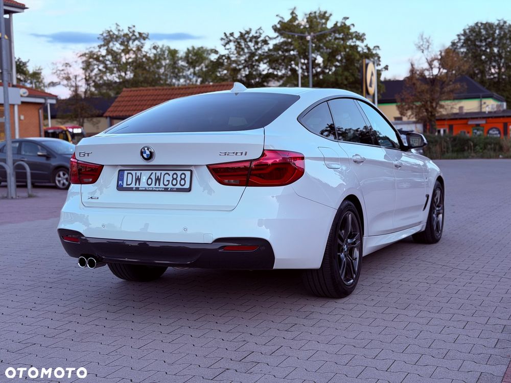 BMW 3GT 320i xDrive M Sport sport - 5