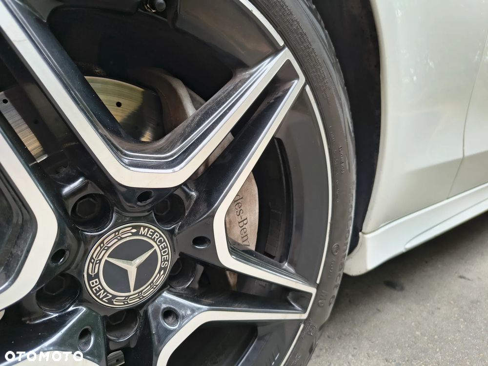 Mercedes-Benz Klasa C 180 9G-TRONIC - 23