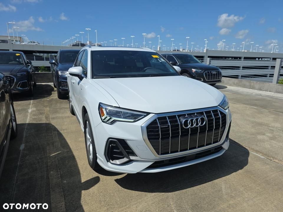 Audi Q3 45 TFSI Quattro S tronic S line - 1