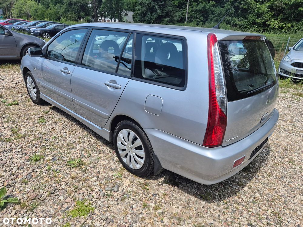 Mitsubishi Lancer 1.6 Intense - 3