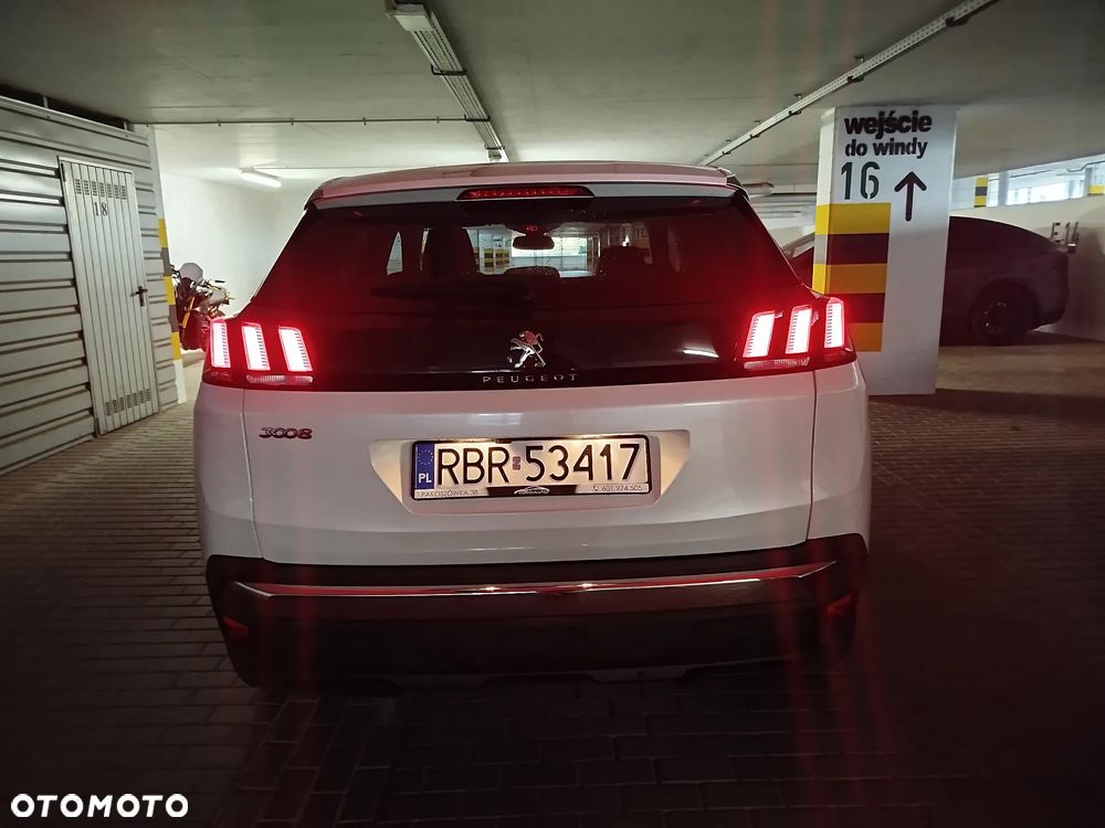 Peugeot 3008 BlueHDi 130 Stop & Start EAT8 Allure Business-Paket - 6
