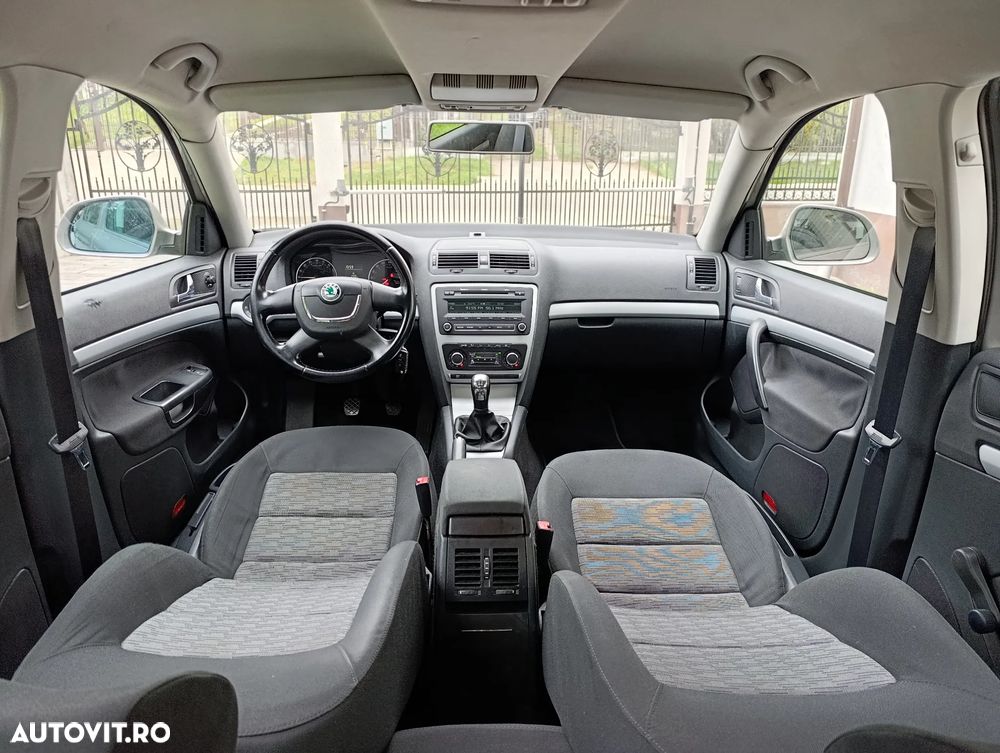 Skoda Octavia 1.6 TDI Greenline - 6