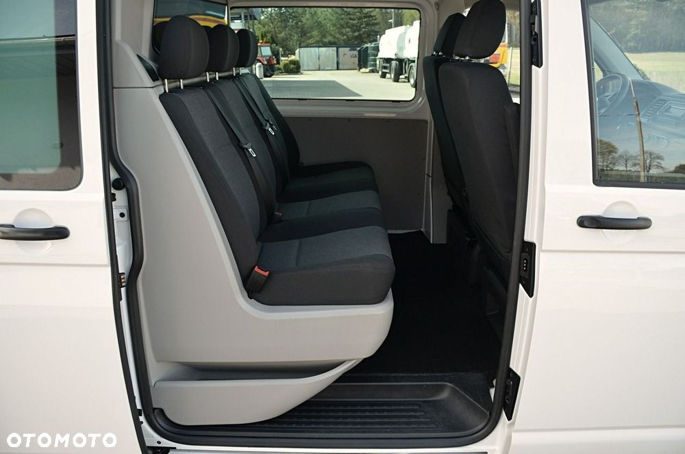 Volkswagen Transporter - 15