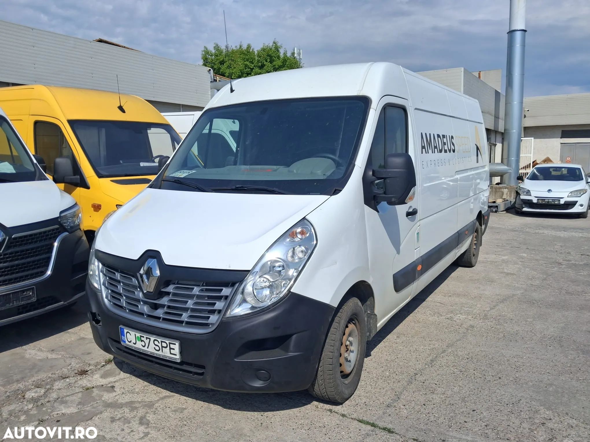 Renault Master Furgon - 1