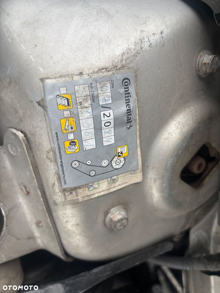 Ford Mondeo 2.5 Titanium - 14