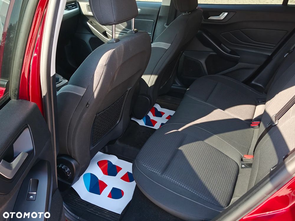Ford Focus 1.0 EcoBoost Titanium ASS - 12