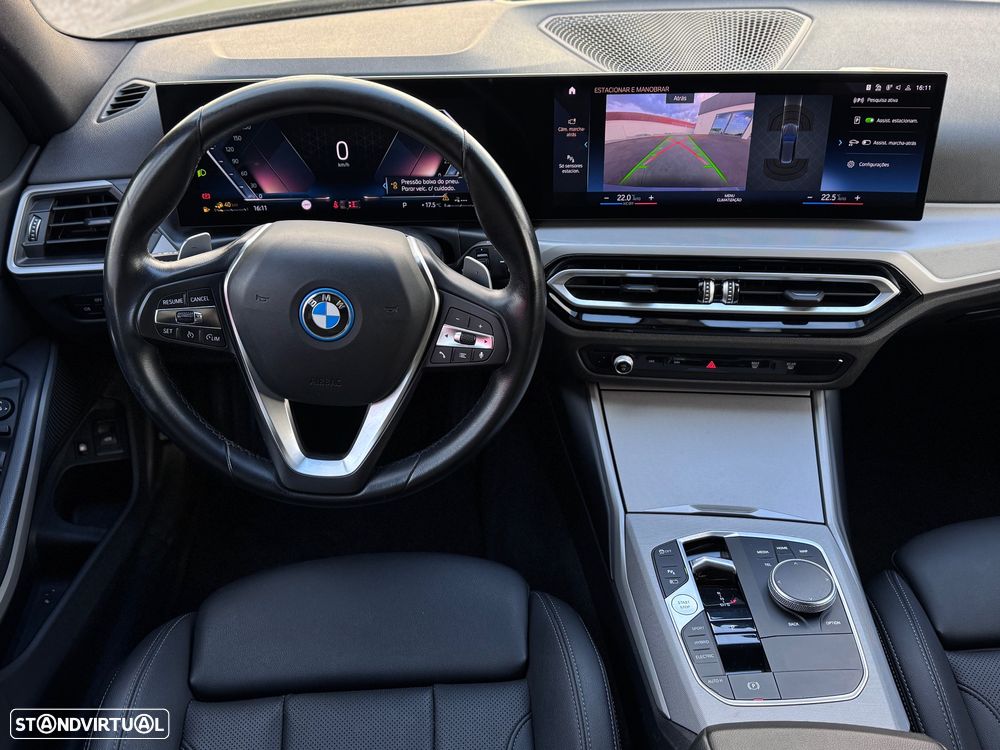 BMW 320 e Touring Auto - 5