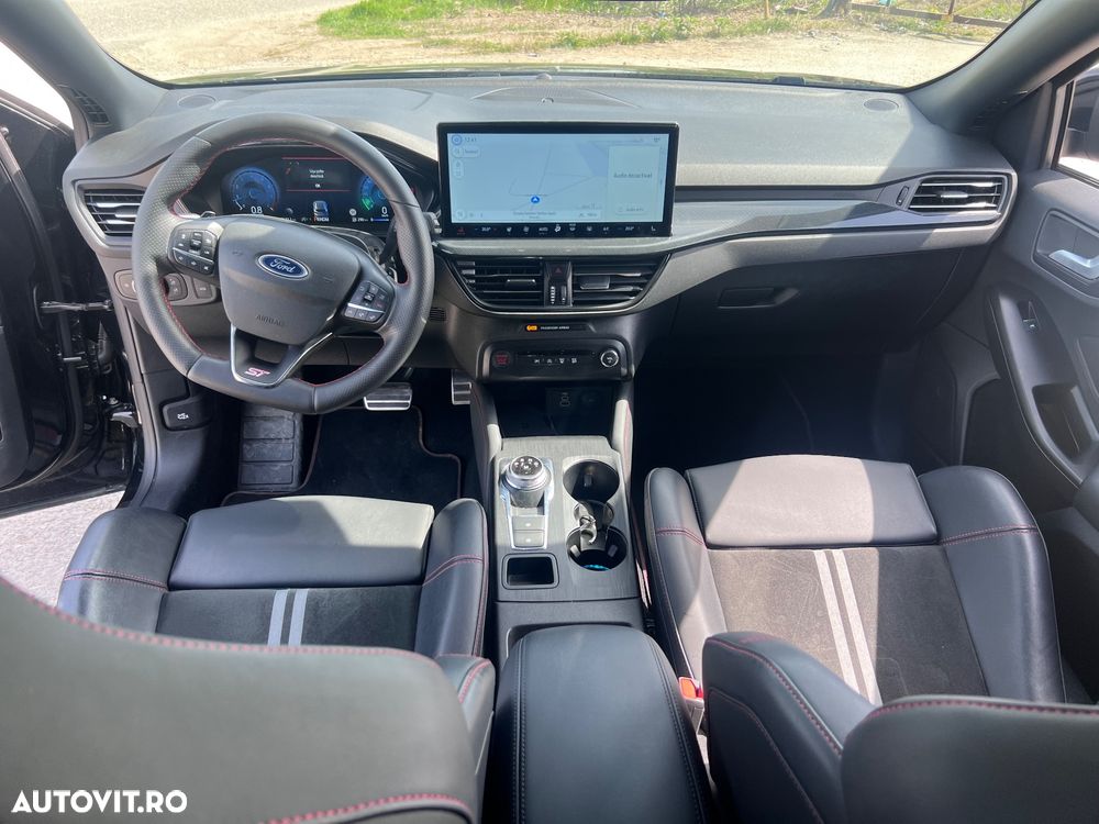 Ford Focus 2.3 EcoBoost S&S Aut. ST X - 12